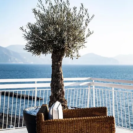 Thomas Sea View * Torre del Greco