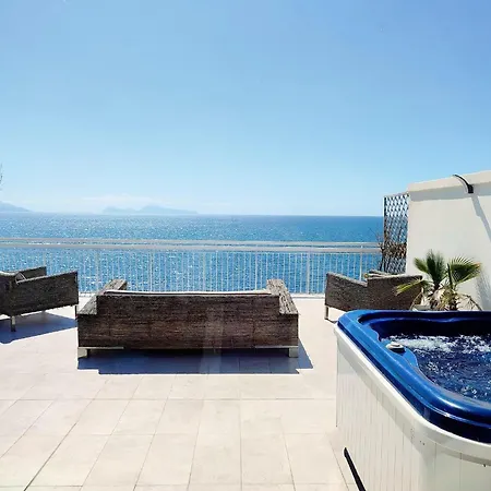 Thomas Sea View * Torre del Greco