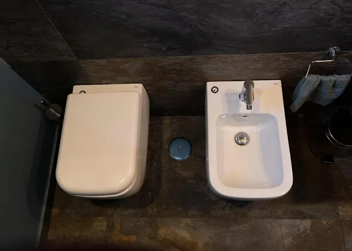 Thomas Sea View Torre del Greco