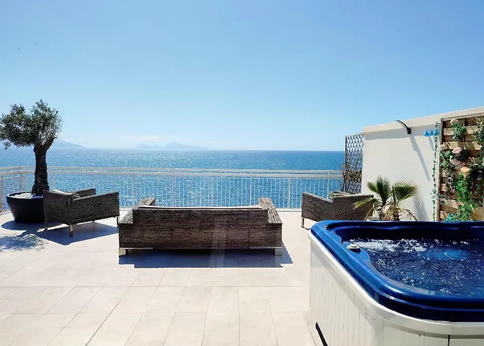 Thomas Sea View * Torre del Greco