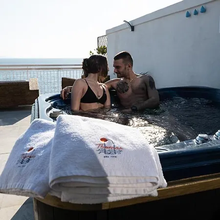 Appartamento Thomas Sea View *