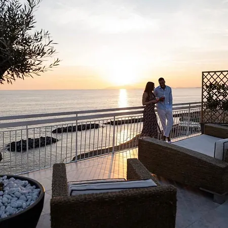 Appartamento Thomas Sea View *