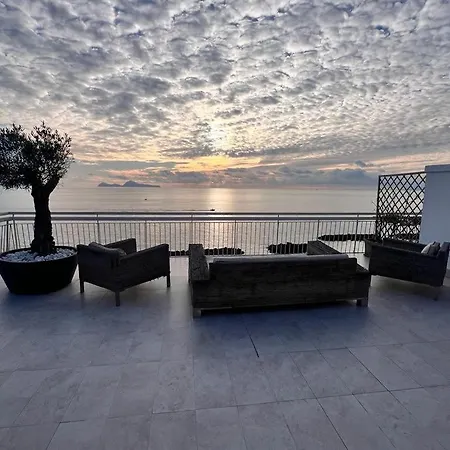 Thomas Sea View Apartment Torre del Greco